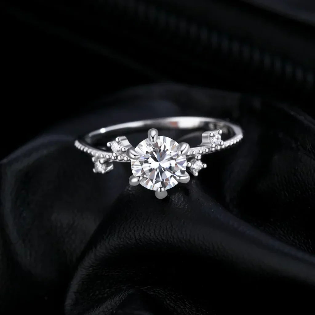 Bague Moissanite – 1 Carat Sertie Fleur Six Griffes en Argent 925, Bague de Fiançailles, Cadeau pour Elle