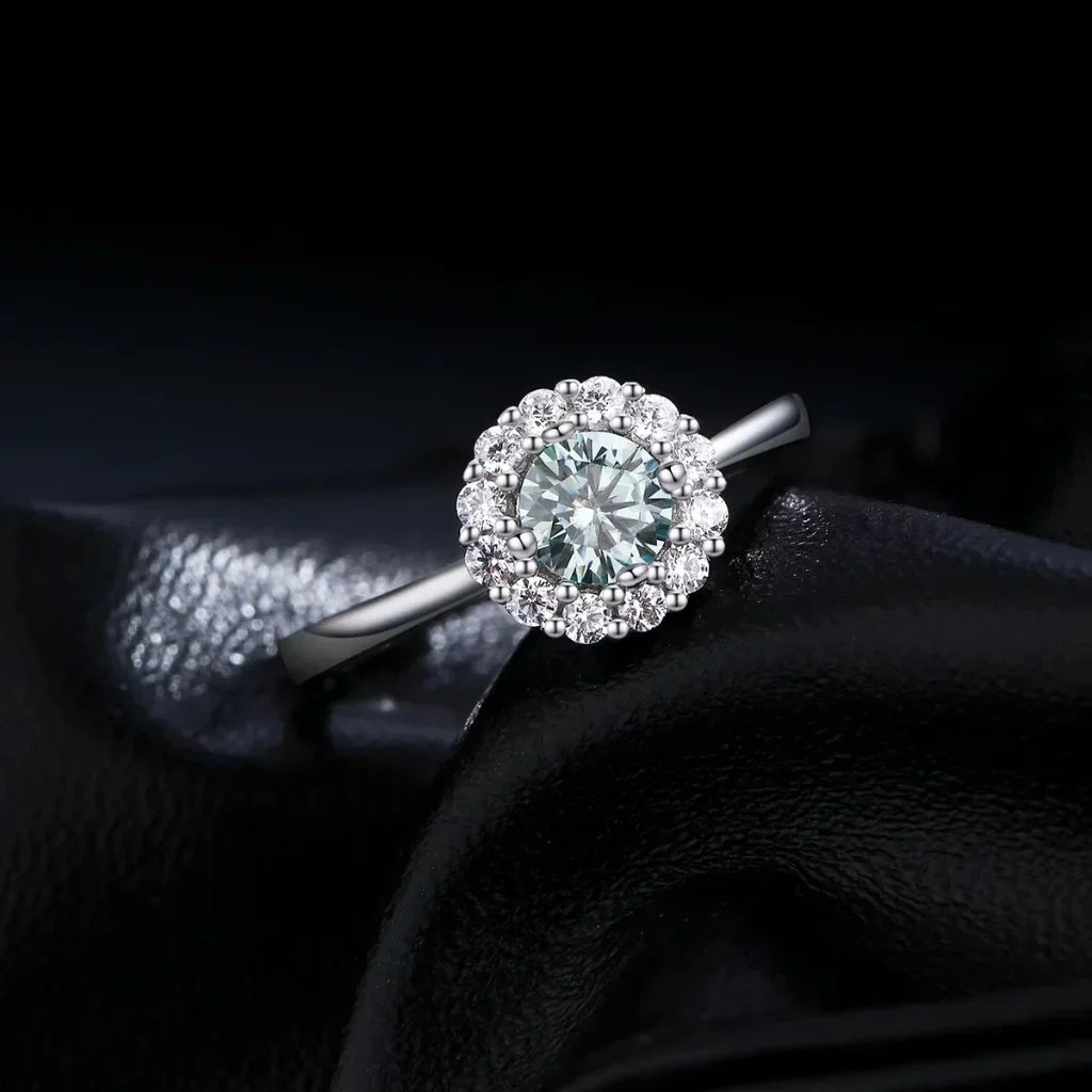 Bague Moissanite – Halo Vert Sarcelle 0,50 Ct, Argent Sterling 925, Bague de Fiançailles Colorée, Cadeau pour Elle