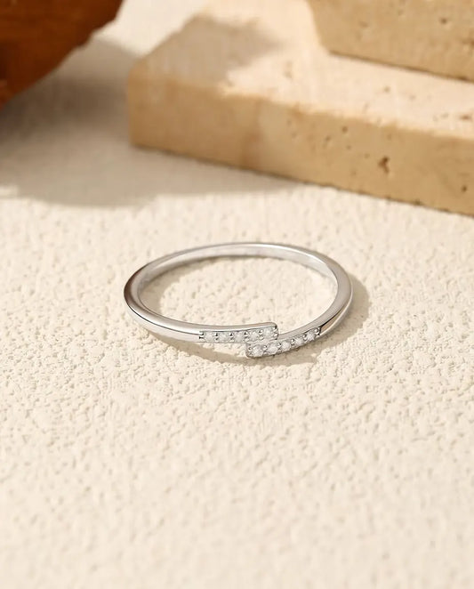 Bague Moissanite à pavé décalé – anneau fin à empiler, 10 pierres couleur D en argent 925, tailles 5-9