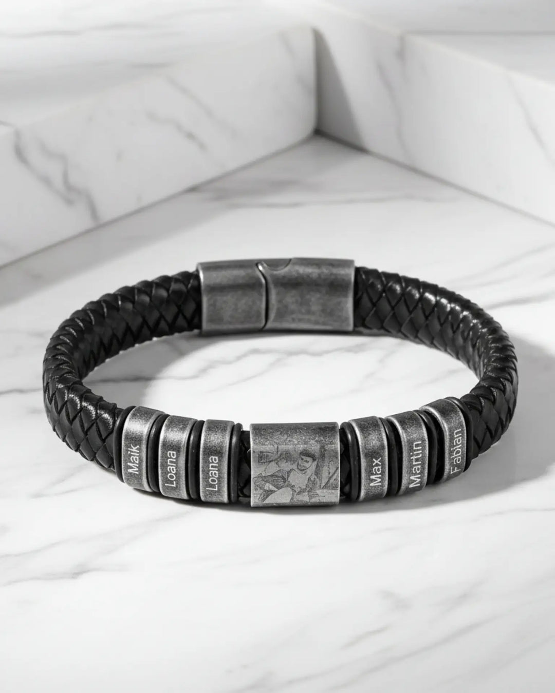 Bracelet Gravé – Cuir Tressé avec Gravure Photo et 2 à 5 Prénoms, cadeau pour homme et papa