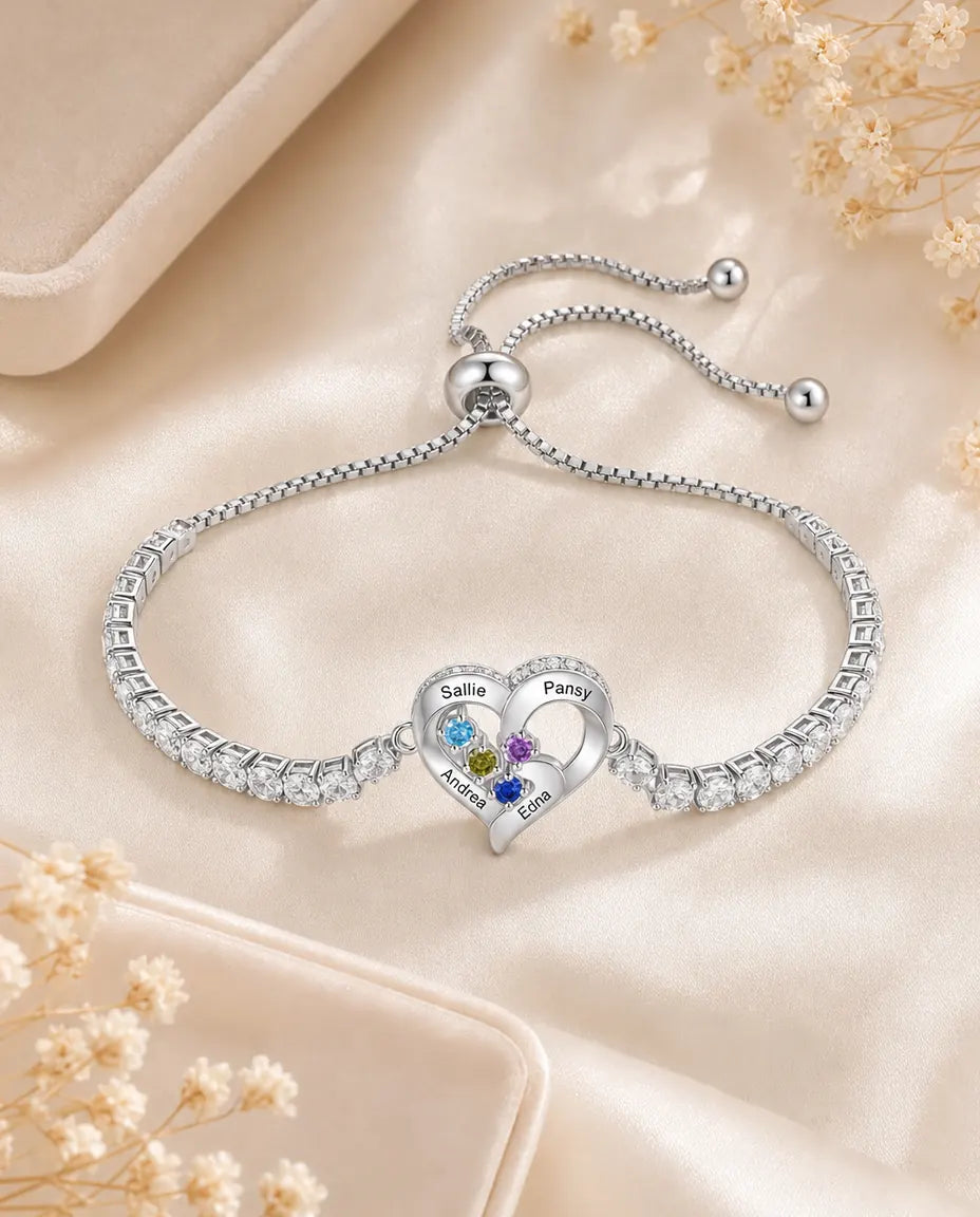 Bracelet tennis personnalisé à double cœur, prénoms gravés et pierres de naissance sur soie crème