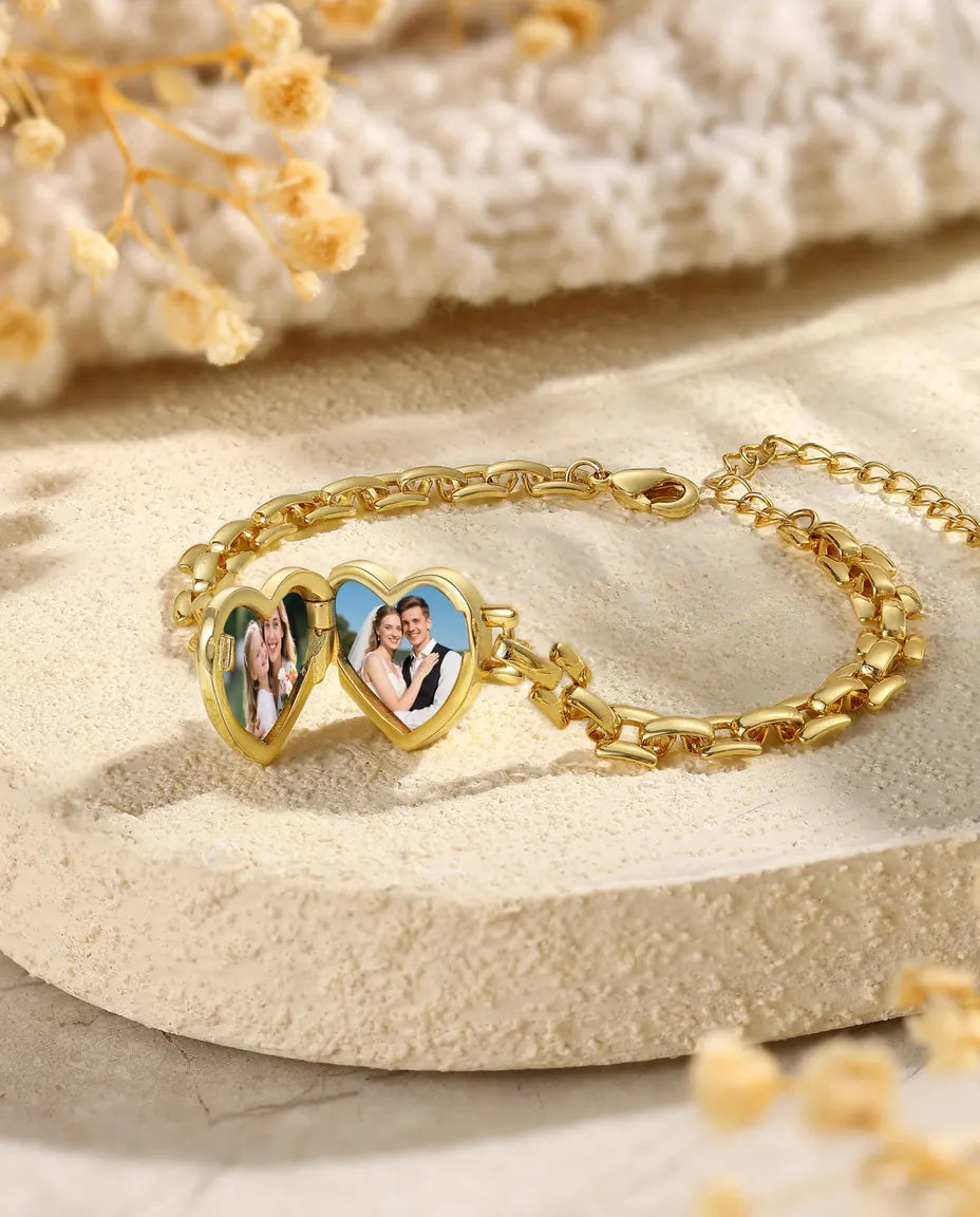 Bracelet médaillon cœur personnalisé avec 2 photos – maille dorée style bracelet de montre, cadeau pour elle