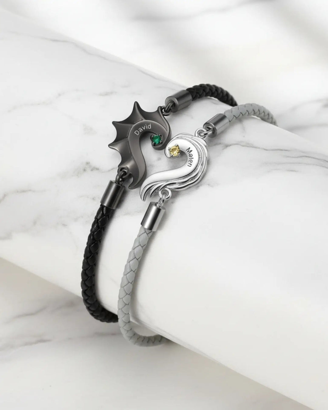 Bracelets Couple – Cœur Séparable Ailes de Dragon et d'Ange, Cuir, Prénom Gravé et Pierre de Naissance, Cadeau pour Couple
