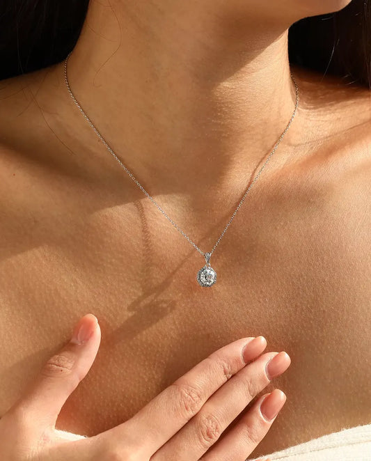 Collier Halo Octogonal - zircon taille à degrés cerné de pavé, chaîne 40+5 cm, argent massif 925