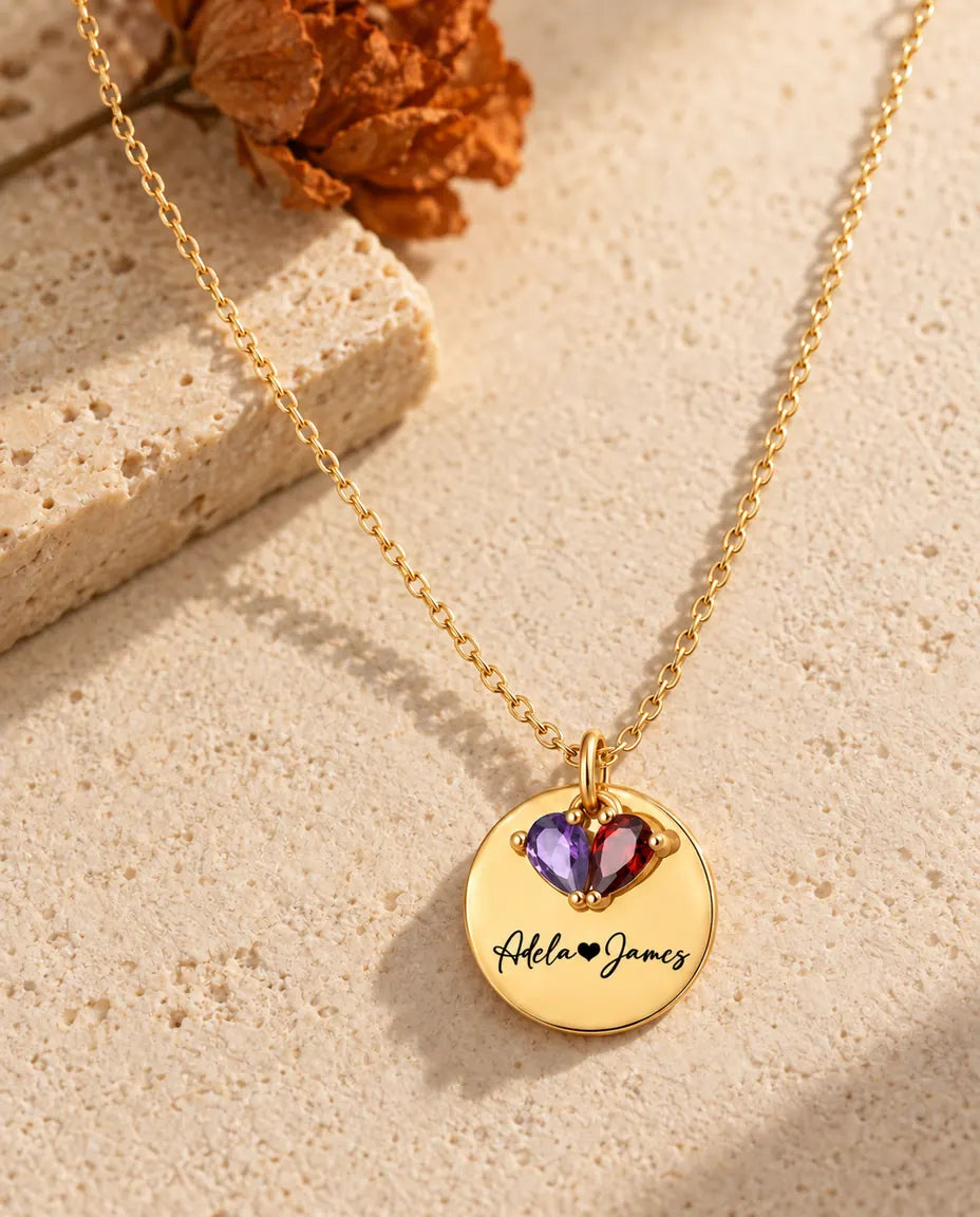 Collier pierre de naissance personnalisé 2 prénoms - médaille dorée gravée, deux pierres poire