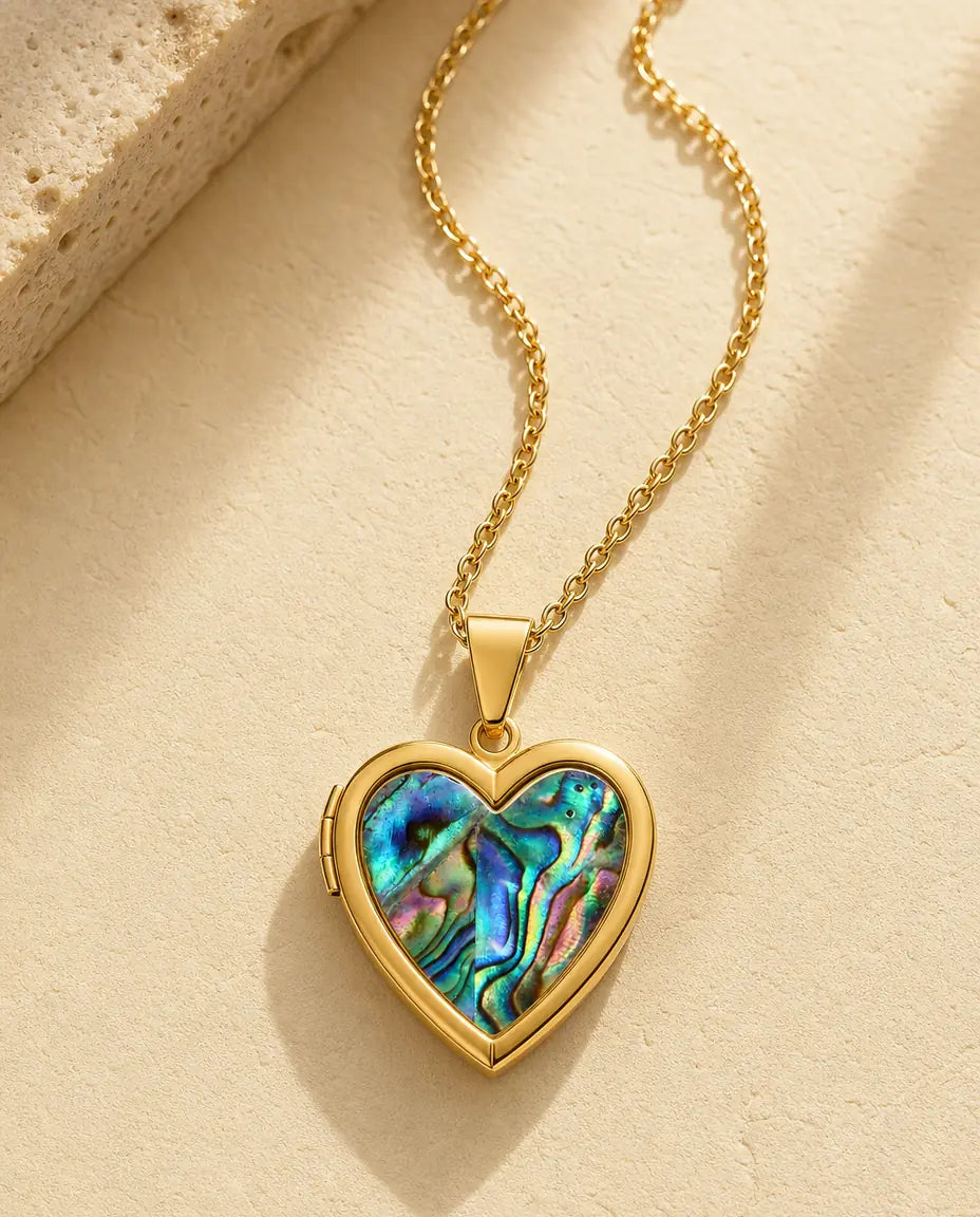 Collier Médaillon Cœur en Nacre Abalone pour 2 Photos, Médaillon Photo Cœur Personnalisé et Gravé, en Or ou Argent