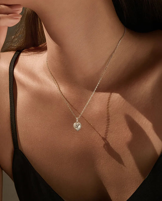 Collier Moissanite Cœur 1 ct – halo pavé et pendentif de 9,5 mm en argent 925