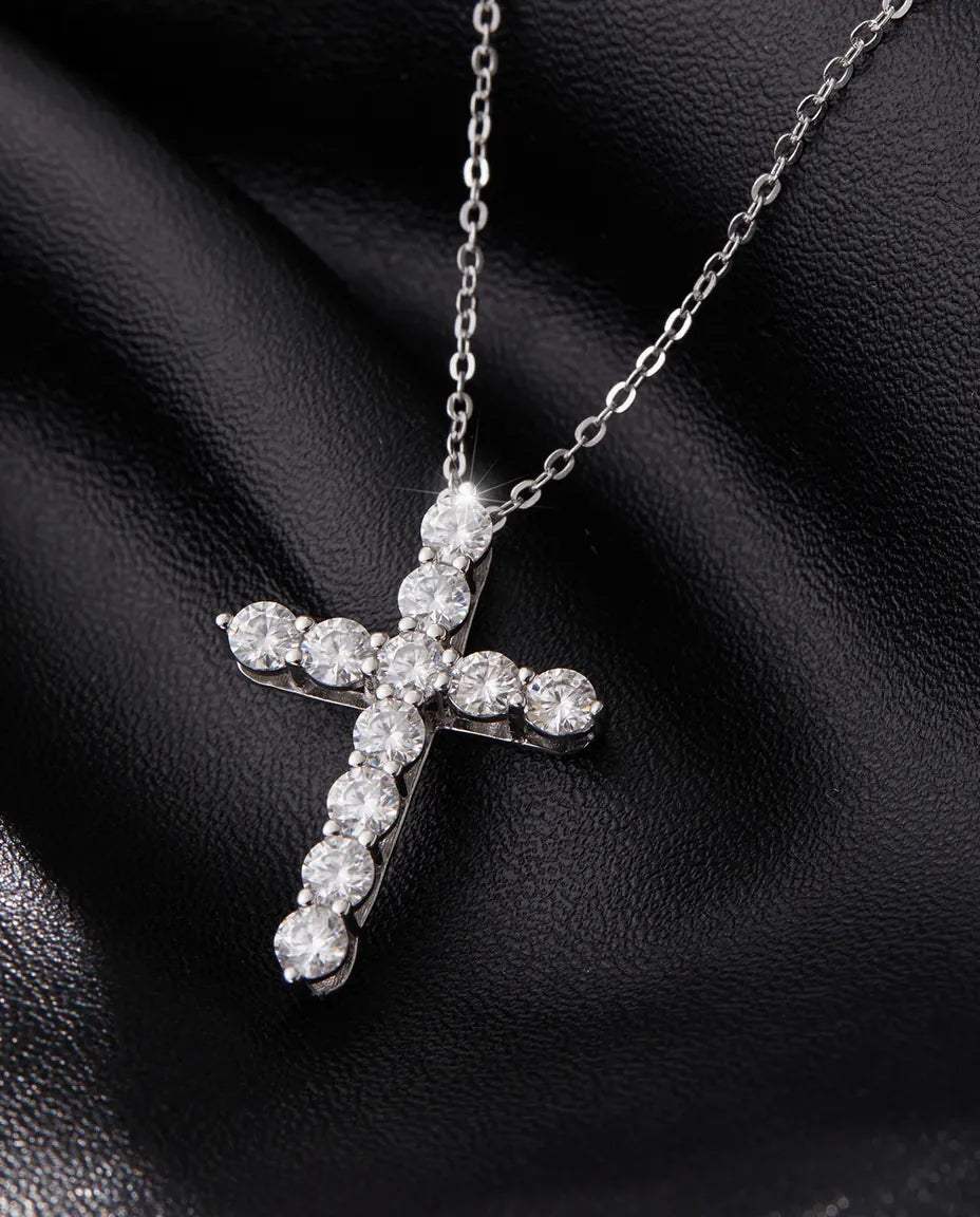 Collier Moissanite Croix – 11 pierres couleur D VVS1 pavées, pendentif de 27 mm en argent 925