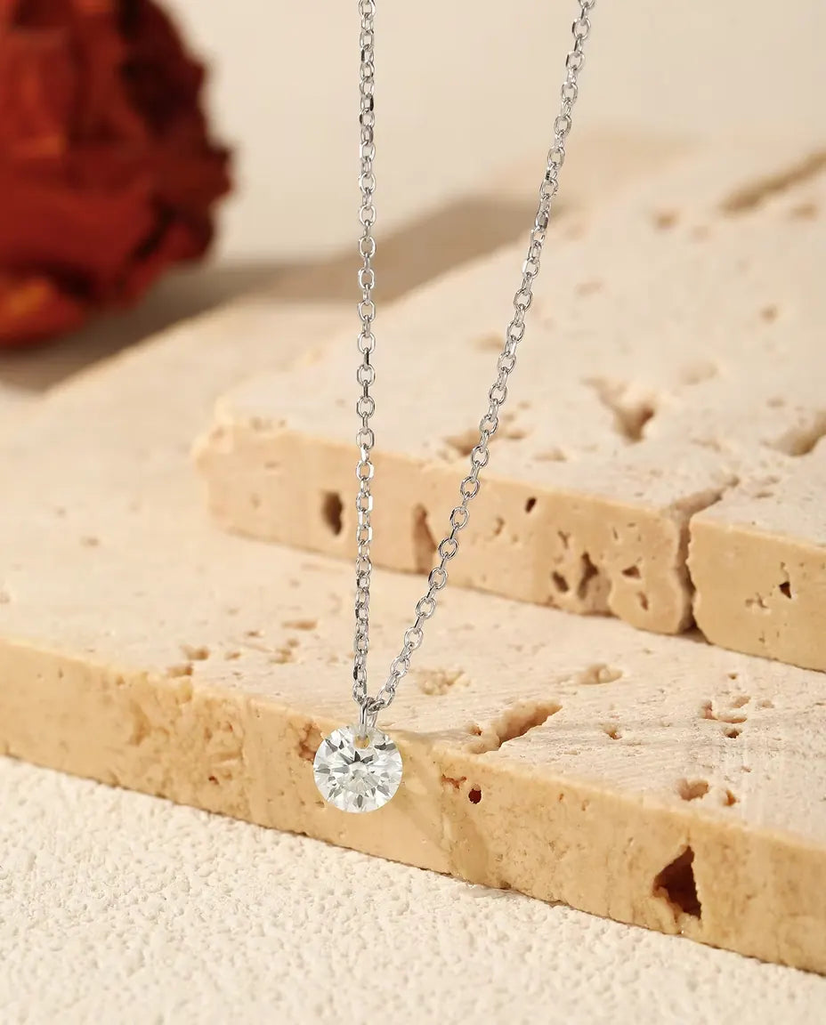 Collier Moissanite Solitaire en Argent 925 – Pendentif Taille Brillant de 0,1, 0,3 ou 0,5 Carat, Collier Fin pour Tous les Jours