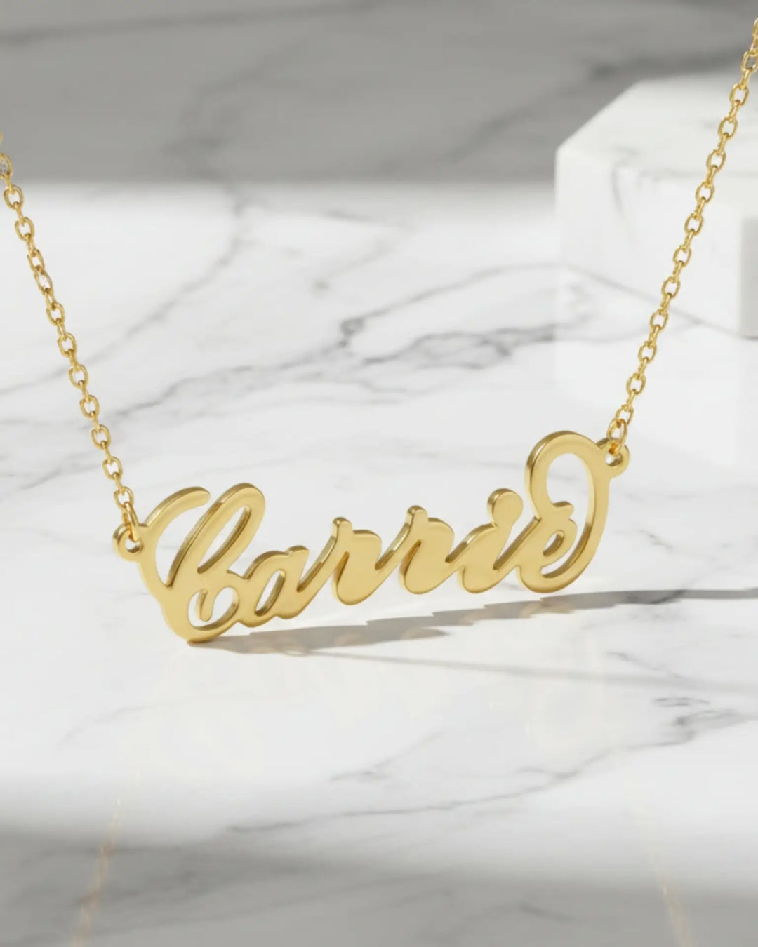 Collier Prénom – Écriture anglaise style Carrie, argent 925, gravé avec le prénom de votre choix, cadeau pour Elle