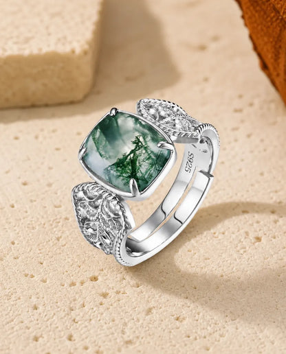 Bague Agate Mousse – Grand Cabochon Coussin et Anneau Filigrane Sculpté, Argent 925, Bague Cocktail Ajustable pour Elle
