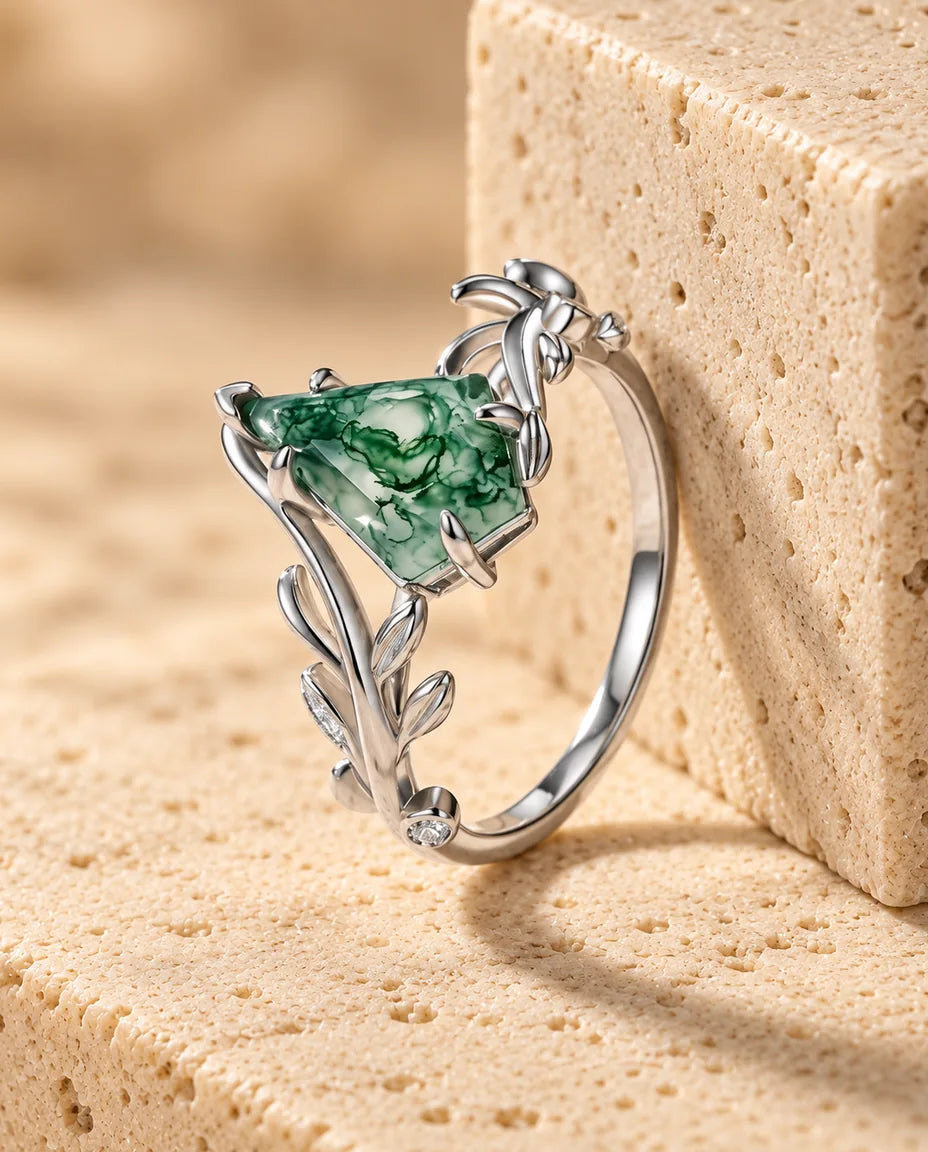 Bague Agate Mousse - profil latéral de la monture