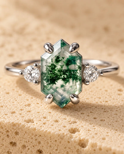 Bague Agate Mousse - gros plan de la pierre