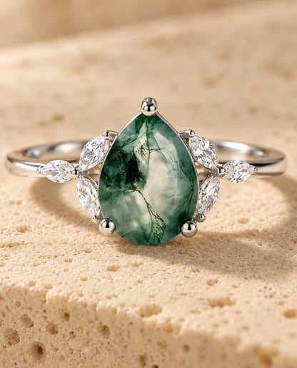 Bague Agate Mousse - gros plan de la pierre