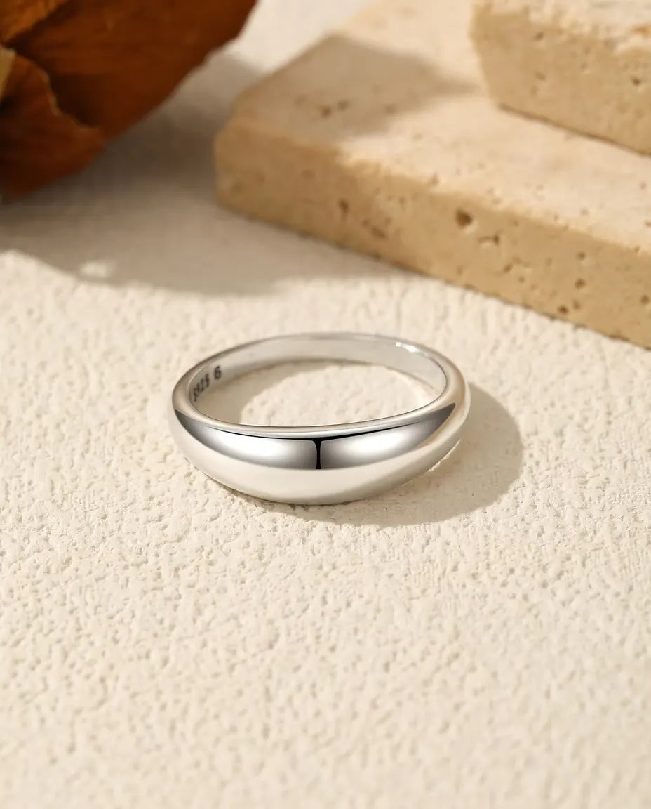 Bague Bombée en Argent - anneau poli au profil demi-jonc de 1,9 mm en argent 925 massif, tailles 5 à 9