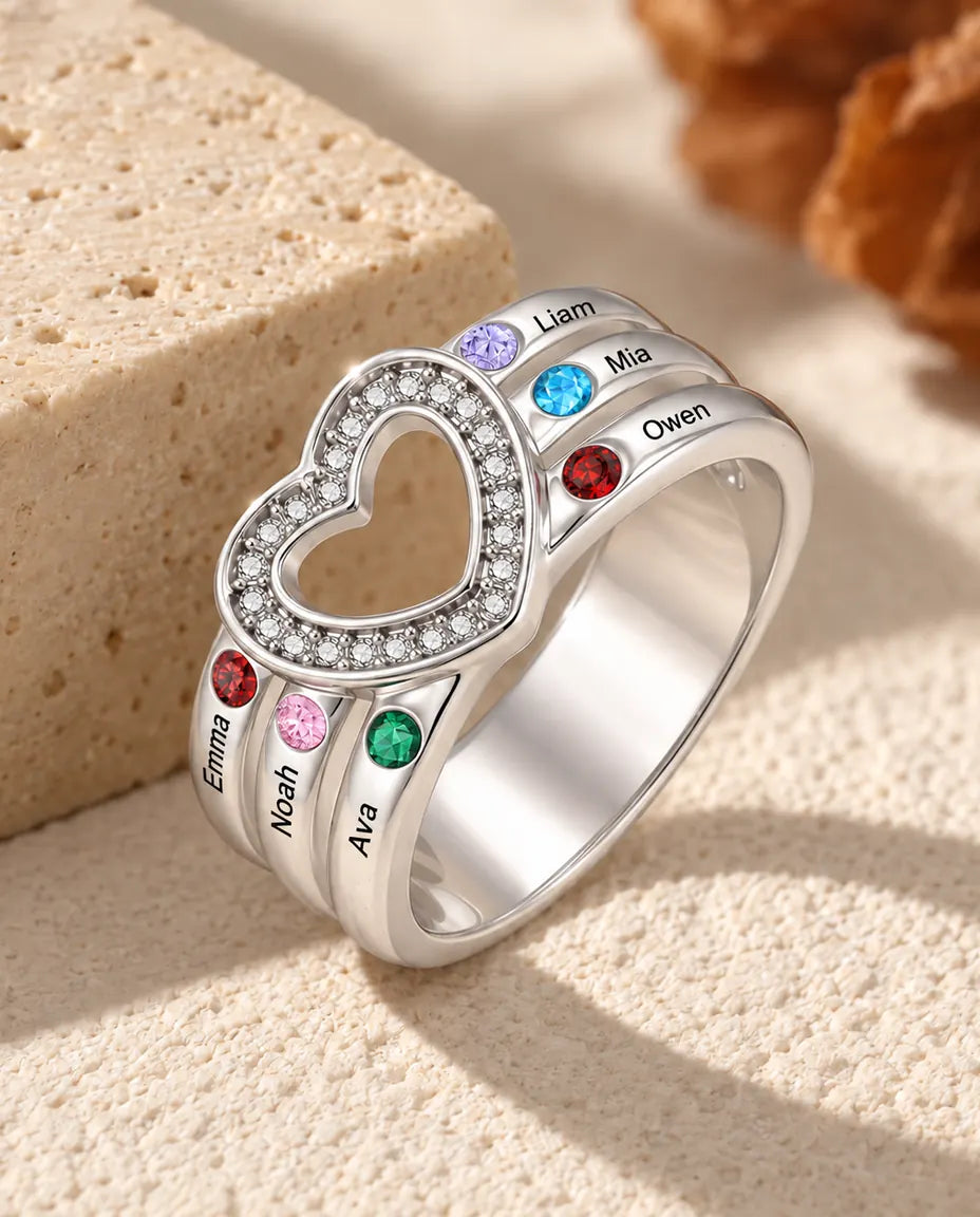 Bague pierre de naissance personnalisée 2, 4 ou 6 prénoms - bague de famille empilable cœur ouvert avec prénoms gravés et pierres simulées, rhodiée