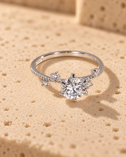 Bague Moissanite - vue de dessus