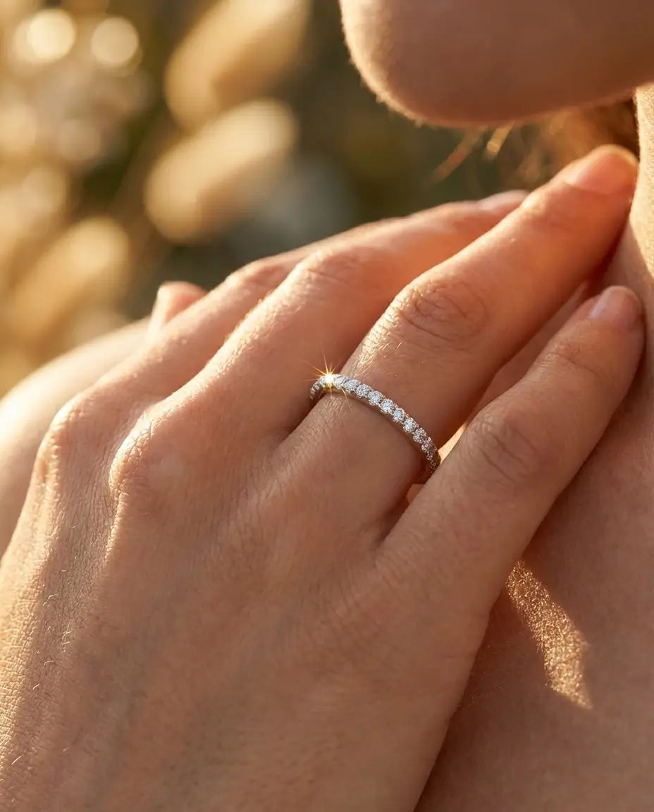 Bague Moissanite – Alliance Pavé Fine 1,3 mm en Argent 925, Anneau Empilable, cadeau pour femme