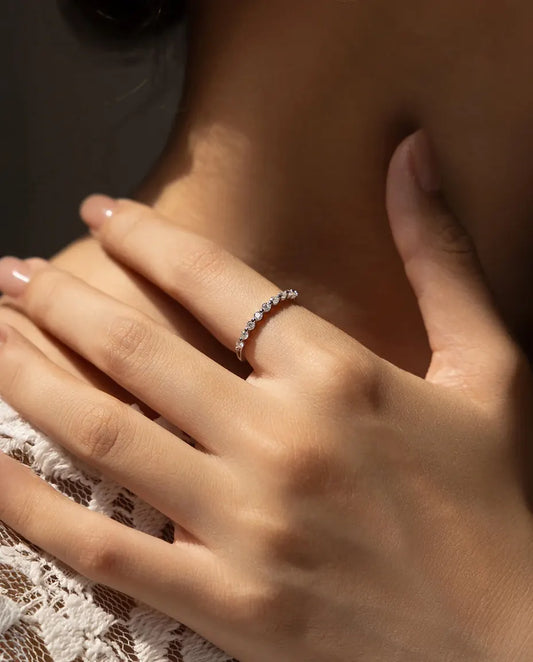 Bague Moissanite – Anneau Fin Empilable Demi-Éternité Pavé Couleur D en Argent 925, Bague pour Femme
