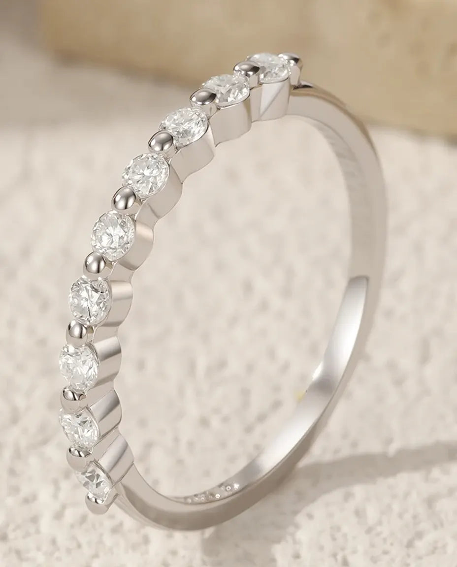 Bague Moissanite – Anneau Fin Empilable Demi-Éternité Pavé Couleur D en Argent 925, Bague pour Femme
