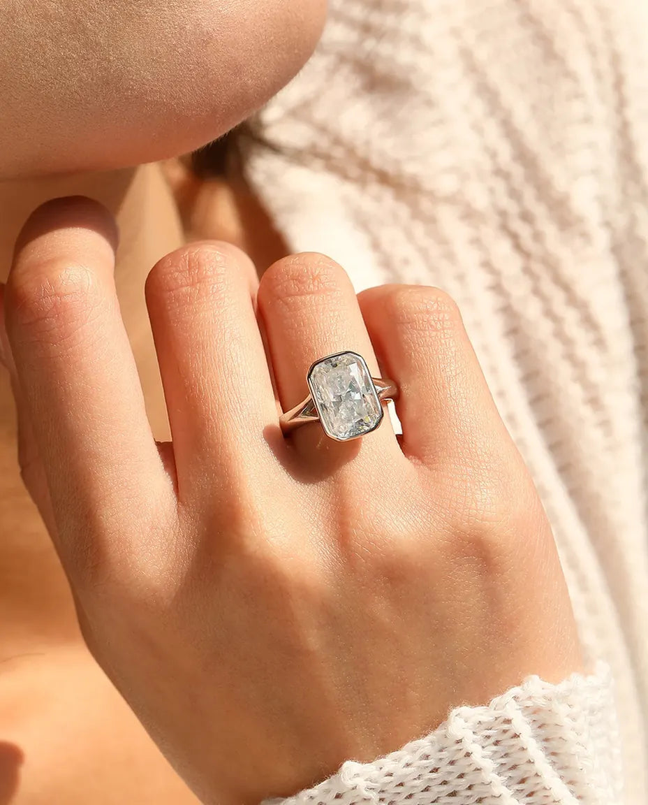 Bague Moissanite – Bague Cocktail 4,5 Ct Taille Rectangle Couleur D, Serti Clos en Argent 925, cadeau pour femme