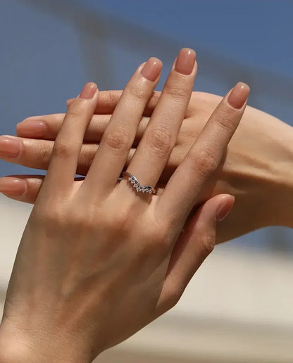 Bague Moissanite – Anneau Empilable Couronne en V, 7 Pierres Couleur D VVS1, Argent 925, Cadeau pour Elle