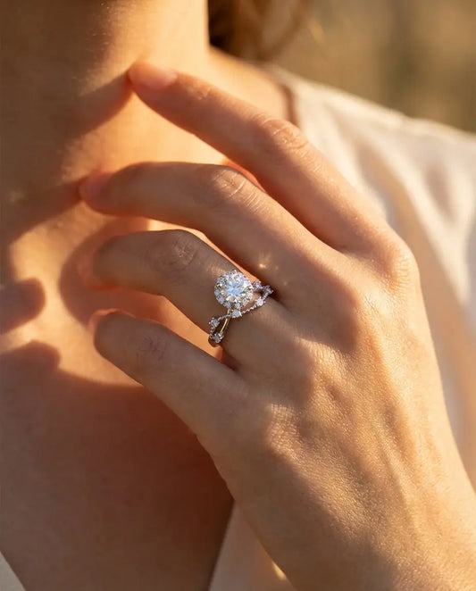 Bague Moissanite – Halo Rond 0,8 ct, Argent 925, Anneau Torsadé Vintage, Bague de Fiançailles, Cadeau pour Elle