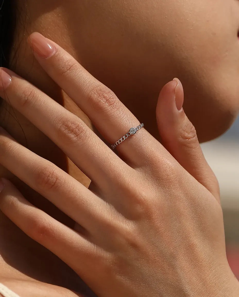 Bague Moissanite – Anneau Maille Gourmette avec Solitaire Rond Serti Clos, Argent 925, Bague Fine Empilable, Cadeau pour Elle