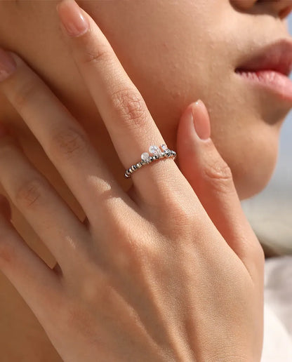 Bague Moissanite – Trois Pierres Pendantes Couleur D, Anneau Perlé Ajustable en Argent Sterling 925, Cadeau pour Elle