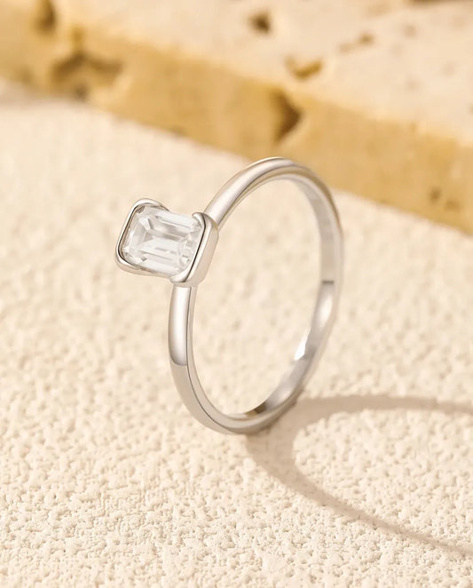 Bague Moissanite – Solitaire Taille Émeraude 0,8 ct Couleur D VVS, Argent Sterling 925, Bague de Promesse pour Elle