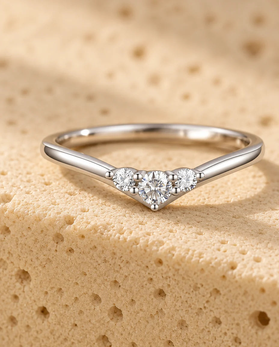 Bague Moissanite - gros plan de la pierre