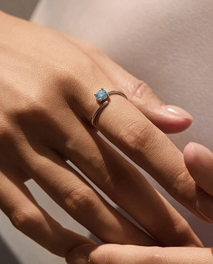 Bague Moissanite – Solitaire Vert 0,5 ct Rond, Anneau Ouvert Ajustable, Couleur D VVS1, Argent 925, Cadeau pour Elle