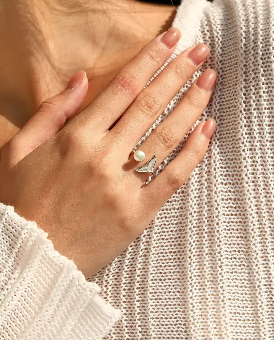 Bague Queue de Baleine à Perle - anneau ouvert réglable, nageoire blanche, argent massif 925