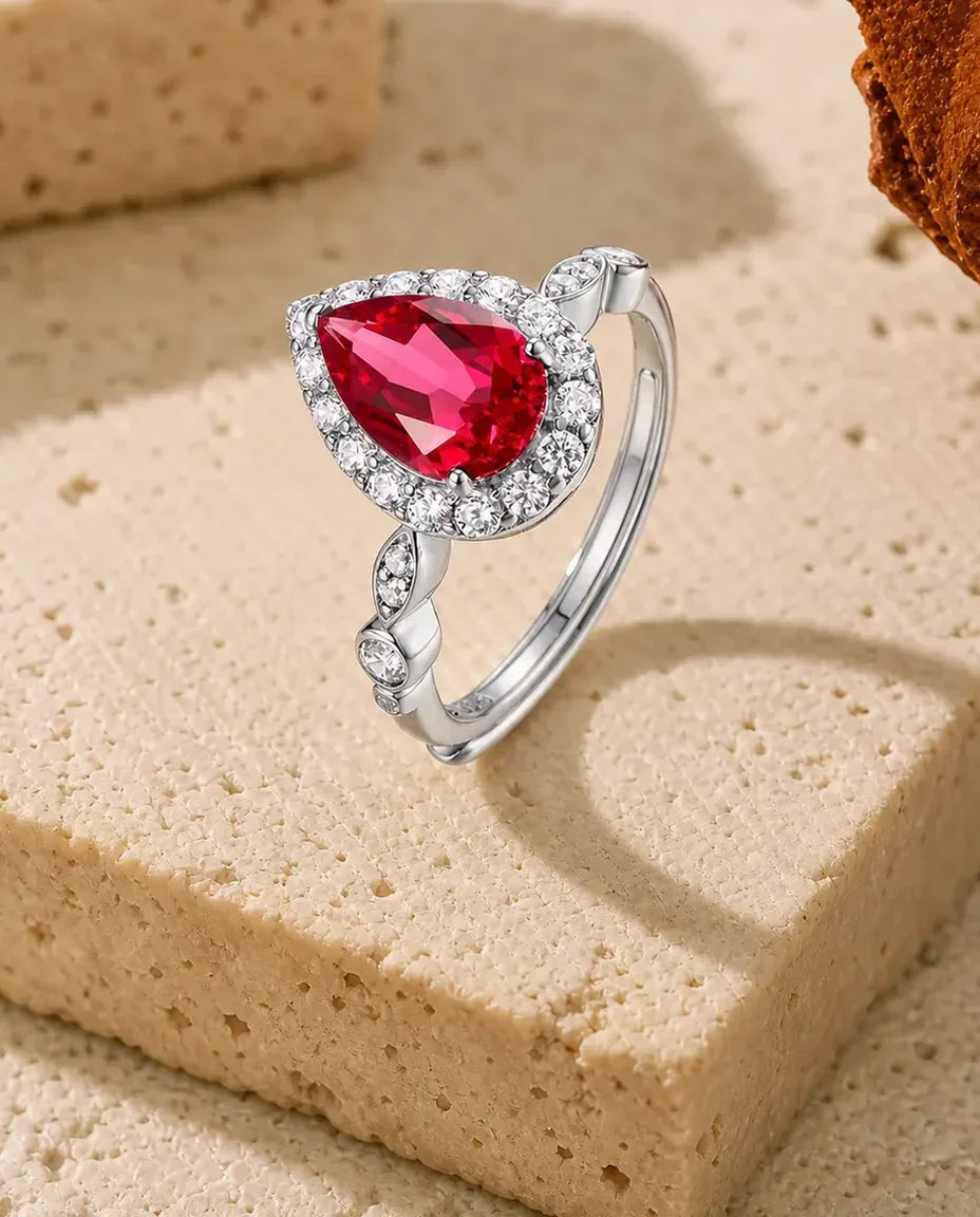 Bague Rubis – Rubis poire créé en laboratoire avec halo, anneau ouvert ajustable en argent 925, pour femme