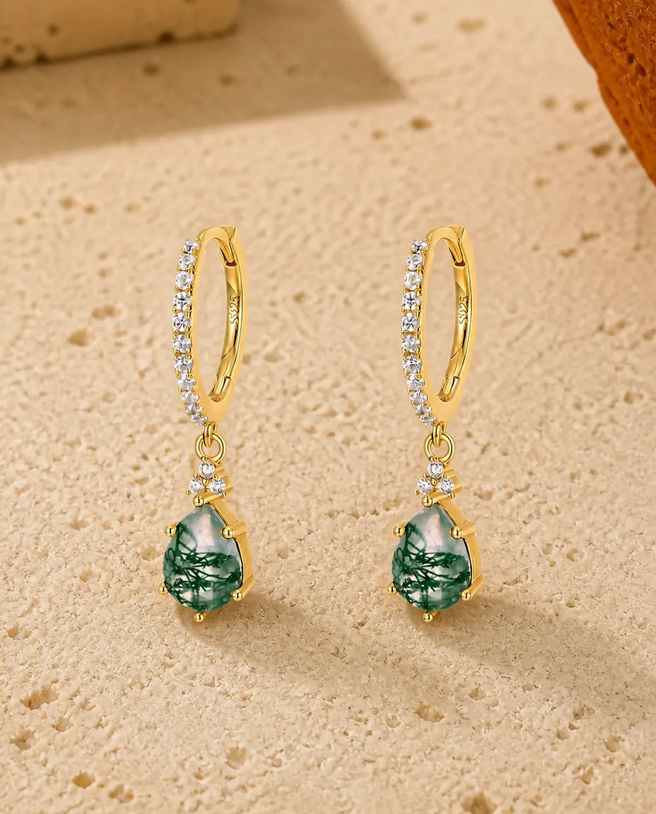 Créoles agate mousse - Goutte d'agate verte suspendue à une créole pavée de zircons, argent 925 doré, cadeau pour elle
