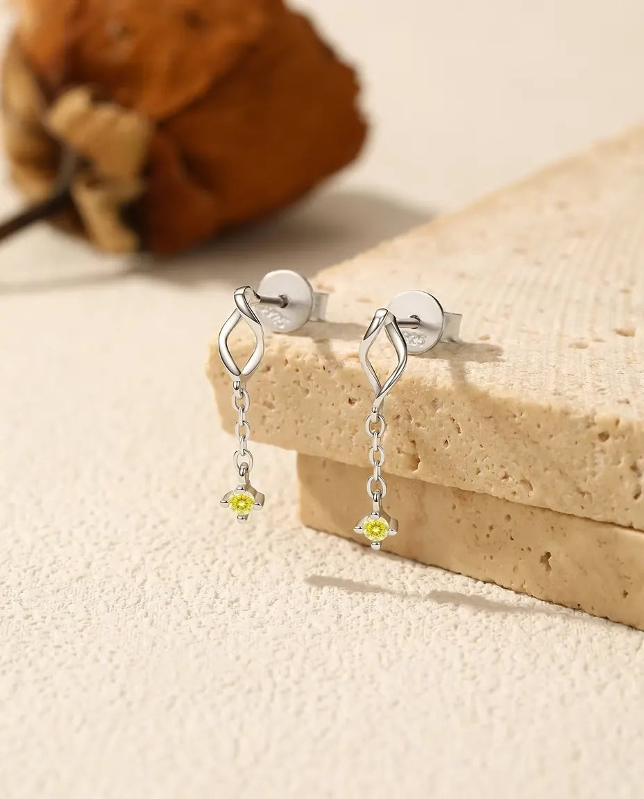 Boucles d'Oreilles Moissanite Jaune - pierres de 2 mm sur chaîne fine sous un clou marquise torsadé, argent 925