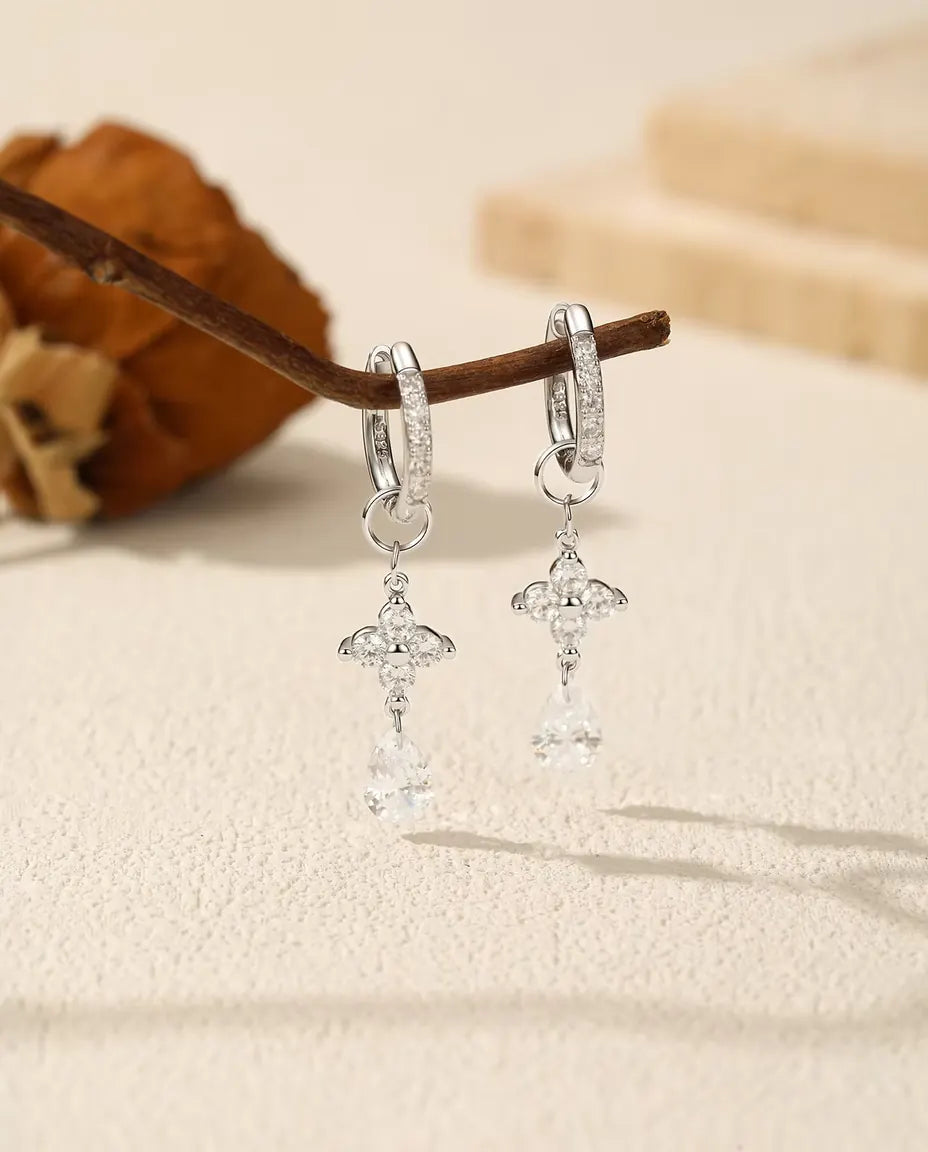 Boucles d'oreilles moissanite poire - gouttes de 0,80 ct sur maillons trèfle, créoles argent 925, 34 mm
