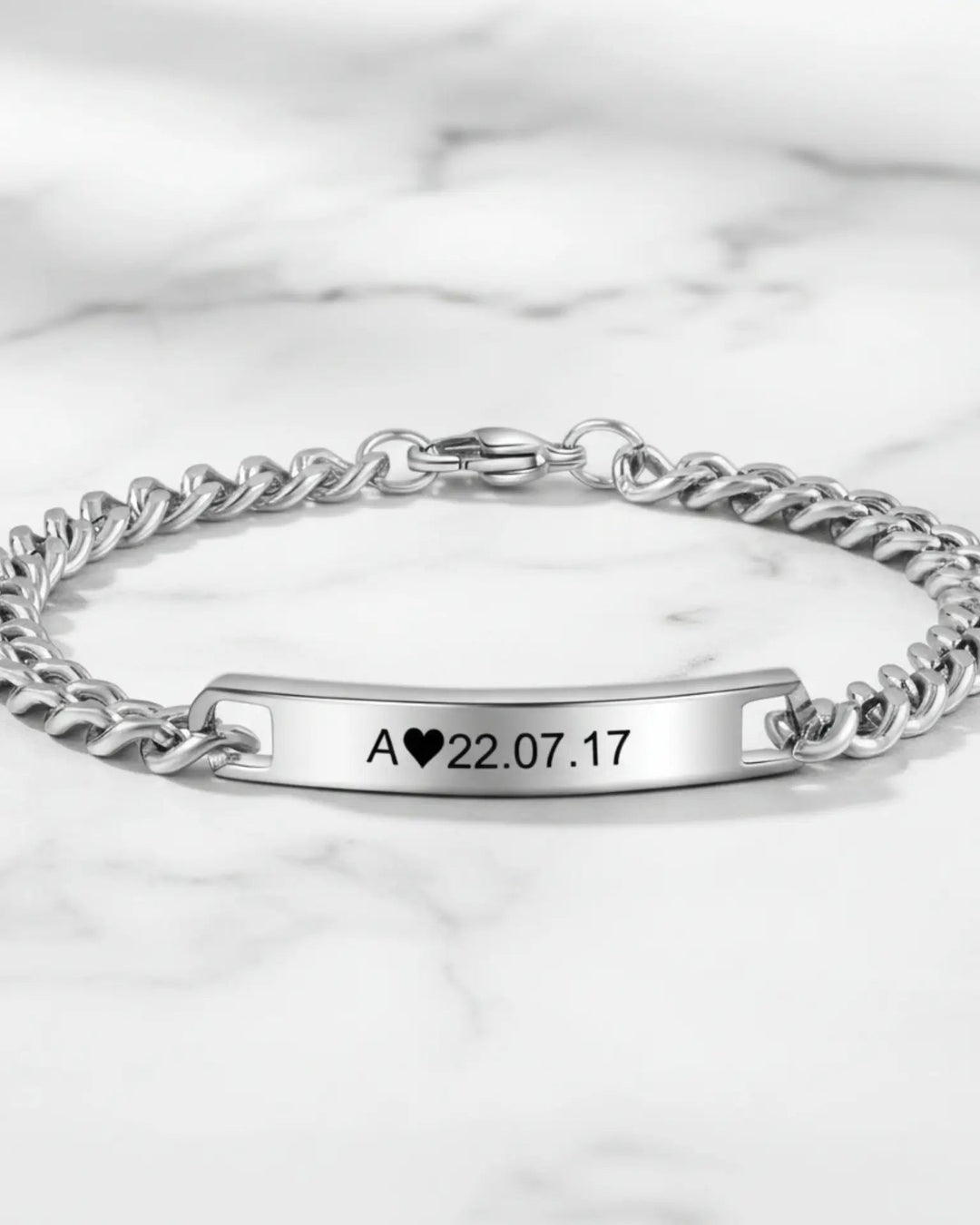 Bracelet Gravé Couple – Set Assorti Barre avec Initiale et Date, Chaîne Gourmette, Cadeau Anniversaire de Mariage