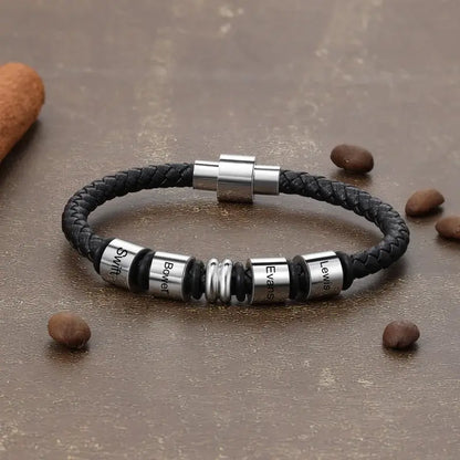 Bracelet Gravé Homme – Cuir Noir et Acier Inoxydable, Jusqu'à 4 Prénoms Personnalisés, Cadeau pour Papa, Petit Ami, Mari