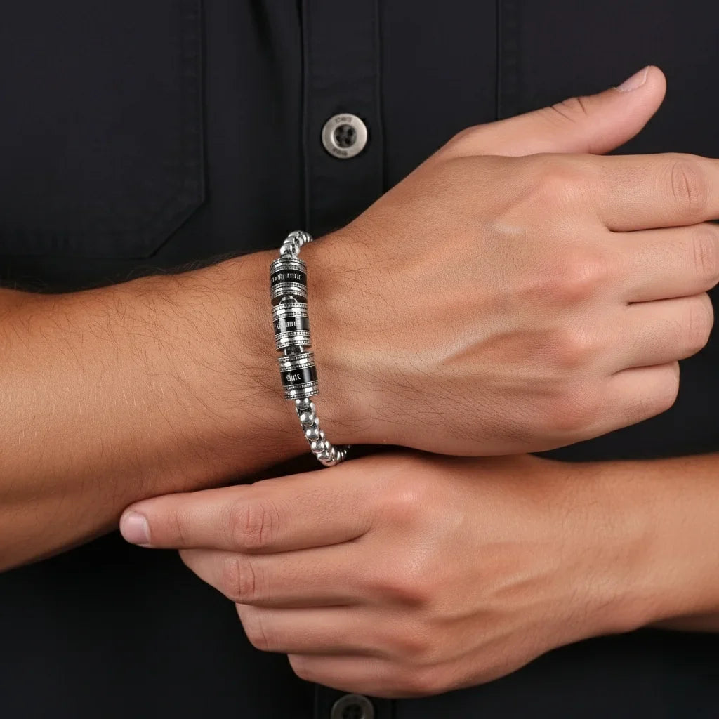 Bracelet Gravé Homme – Acier Inoxydable, Jusqu'à 5 Perles Prénom Gravées, Cadeau pour Lui, Papa, Fête des Pères
