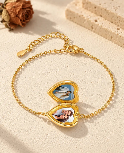 Bracelet médaillon cœur ouvert, avec deux photos à l’intérieur
