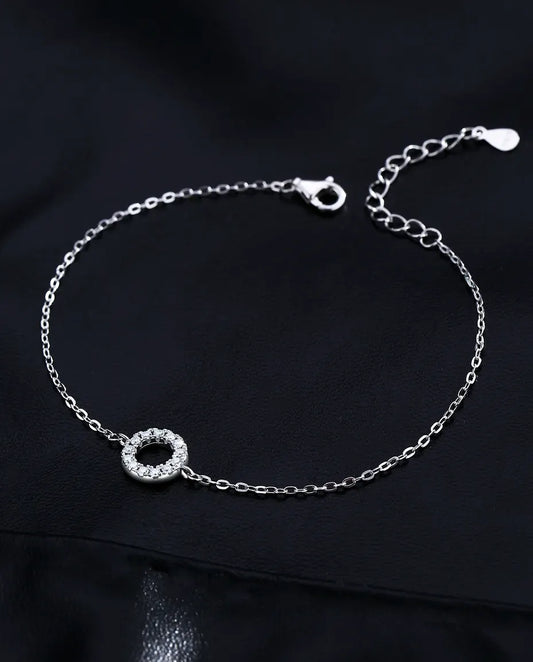 Bracelet Moissanite Cercle Ouvert en argent 925 – pavage de treize pierres de 1,4 mm couleur D