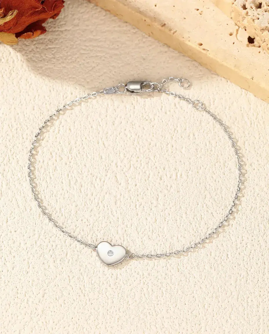 Bracelet Moissanite Charm Cœur en argent 925 – cœur serti de moissanite couleur D, fine chaîne à maillons