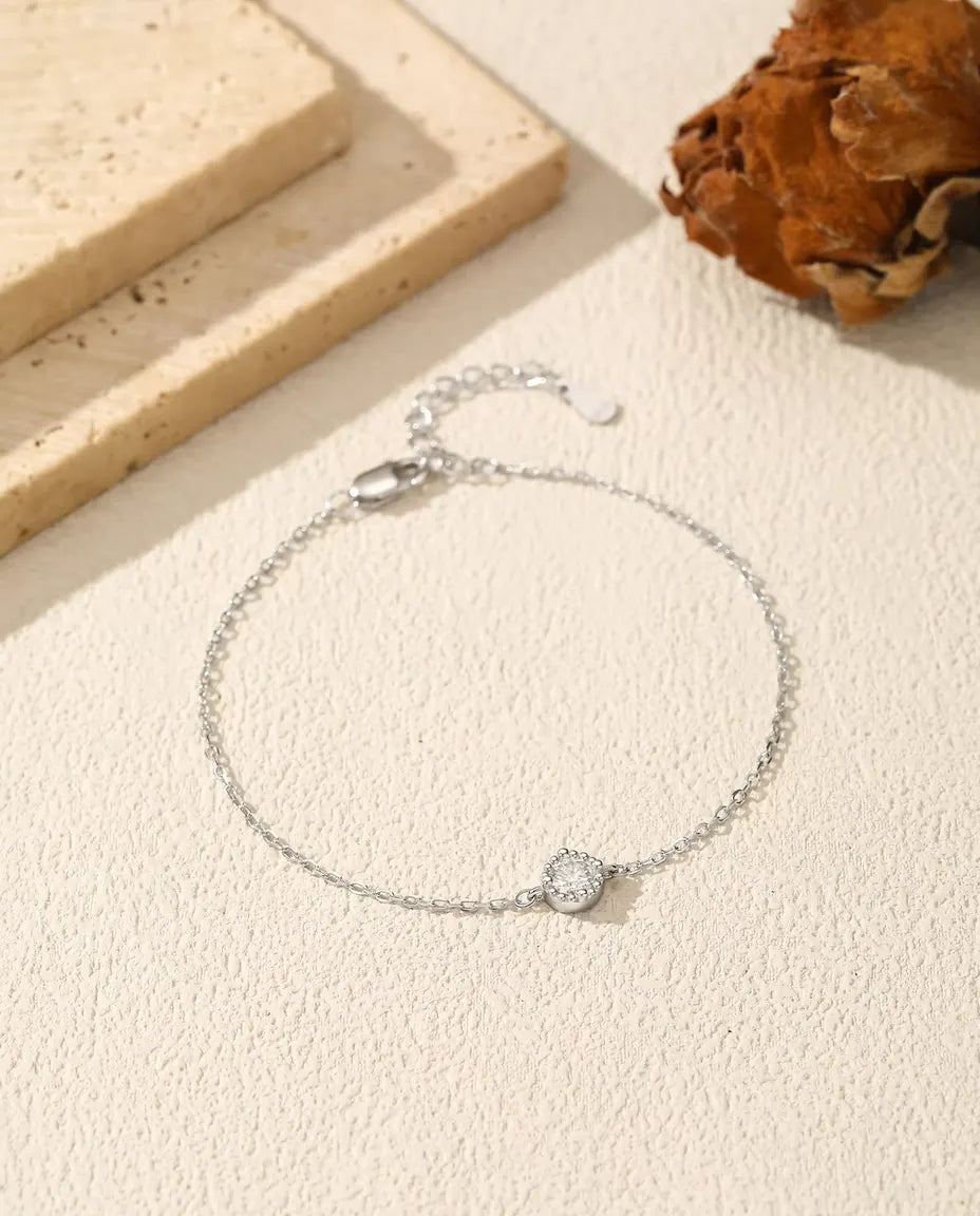 Bracelet Moissanite - pierre ronde 0,30 ct en serti perlé sur chaîne fine en argent 925, 16 + 3 cm