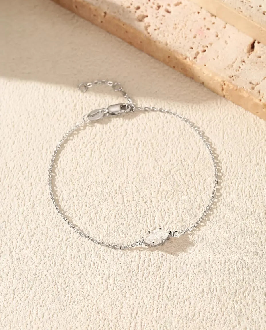 Bracelet Moissanite Taille Marquise - 0,50 ct couleur D, 4 x 8 mm, chaîne fine en argent sterling 925