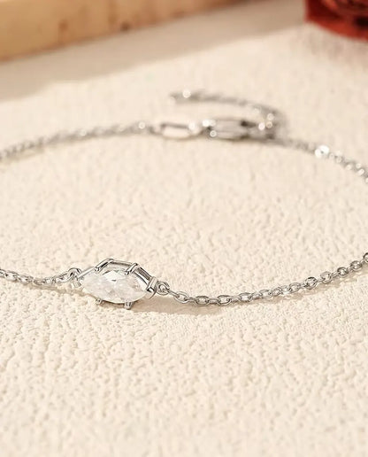 Bracelet Moissanite Taille Marquise - 0,50 ct couleur D, 4 x 8 mm, chaîne fine en argent sterling 925