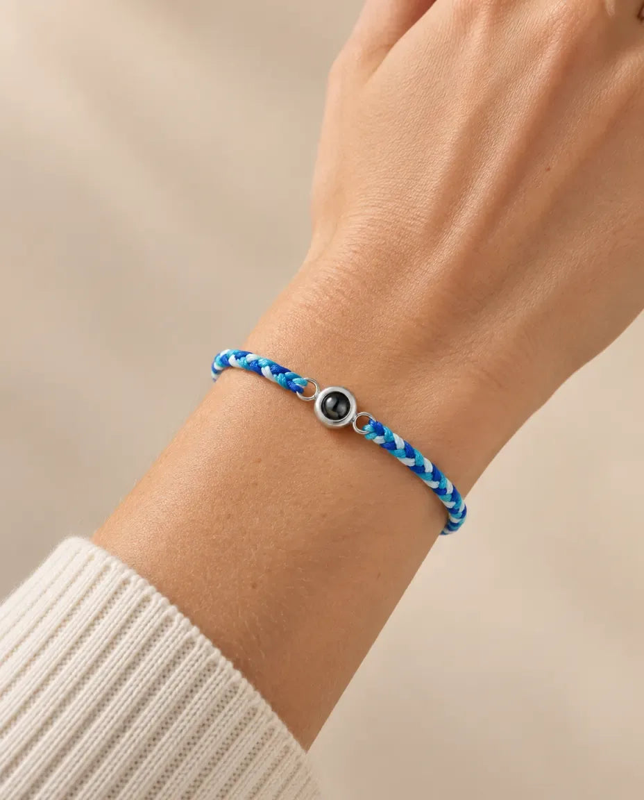 Bracelet Photo - porté par un mannequin