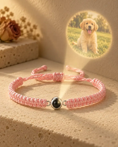 Bracelet Photo - projette la photo cachée sur un mur