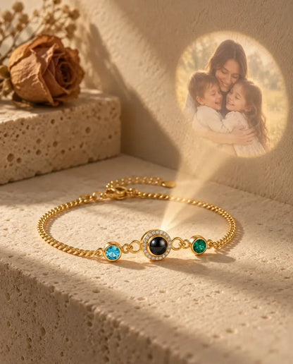 Bracelet Photo - projette la photo cachée sur un mur