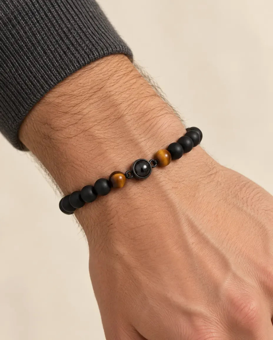 Bracelet Photo Homme - porté par un mannequin